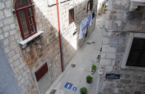 Cres Maison | Rooms Piazzetta
