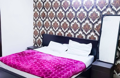 Chittaranjan Maison | Roomshala 047 Hotel Jagannath
