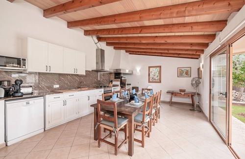 Pollensa Villa | Villa spacieuse "Villa Agnes" avec vue sur les montagnes, piscine, terrasse et jardin