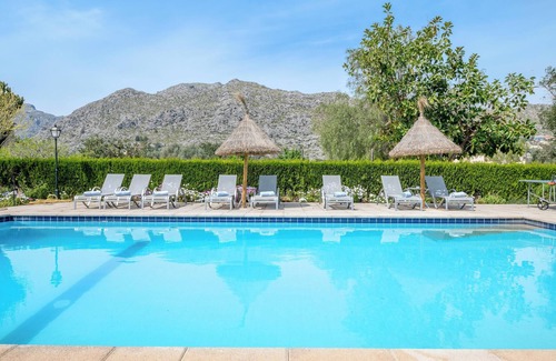 Pollensa Villa | Villa spacieuse "Villa Agnes" avec vue sur les montagnes, piscine, terrasse et jardin