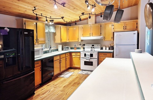 Roosevelt Maison | Roosevelt Lake Home minutes from Schoolhouse Boat Ramp
