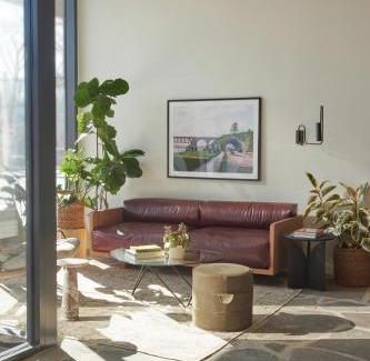 East Falls Hôtel | ROOST Kelly Drive
