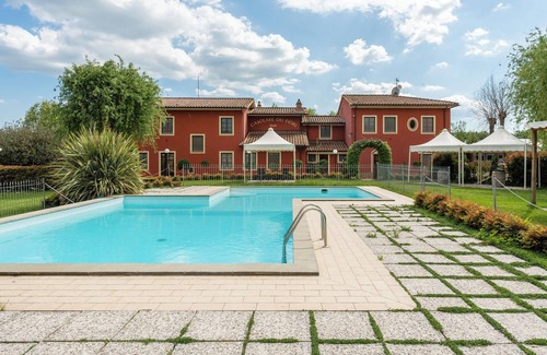 Montecarlo Appartement | Chambre 'Rosa Bianca' avec piscine partagée, Wi-Fi et climatisation