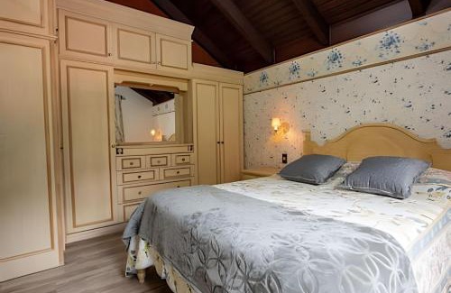 Vila Suzana Maison | Rosa Casa Jardim da Serra