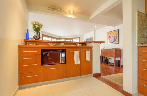 Bellavista Appartement | ROSALES LUXE LG 2BR BOUTIQUE APT
