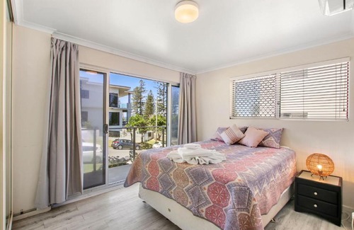 Kings Beach Maison | Rosalie Unit 1, 4 Margaret St, Kings Beach