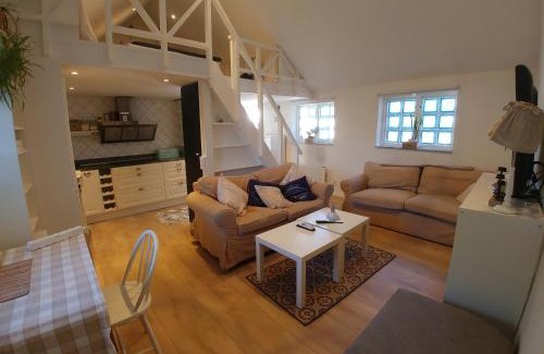 Rydsgard Maison | Rosdala gård - gästhuset