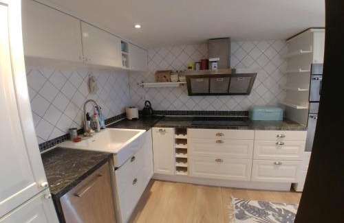 Rydsgard Maison | Rosdala gård - gästhuset