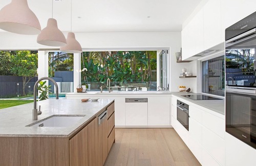 Rose Bay Maison | Rose Bay Luxe - Rose Bay is a luxurious destination renowned for its sophistication