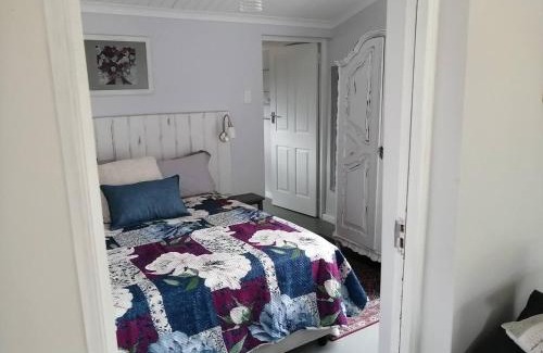 Heidelberg Chalet De Ski | Rose Cottage AtTheDairyShed