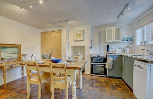 Winterton-on-Sea Maison | Rose Cottage by Winterton Cottages