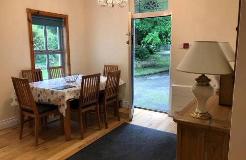 Irvinestown Maison | Rose Cottage
