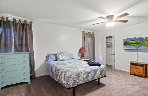 Knightdale Maison | Rose Garden - Delightful Private and Peaceful Home