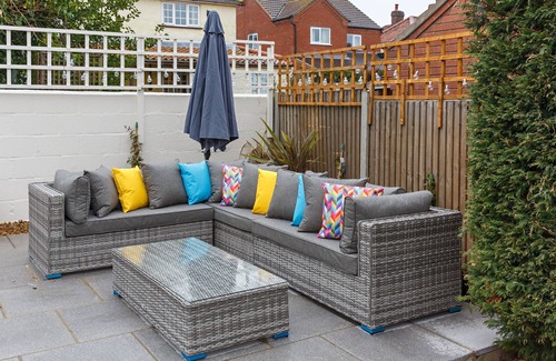 Sheringham Maison | Rosehaven in Sheringham. Luxury 6 Bedroom / 6 Bathroom for 12. Dog Friendly