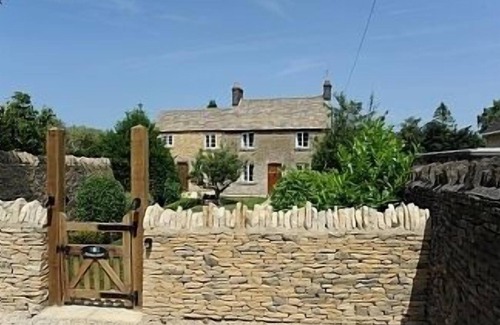 Stow-on-the-Wold Cottage | Roseleigh Cottage au coeur de Stow-on-the-Wold avec parking pour 2 voitures.