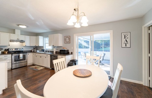 Tallahassee Maison | Rosemary Terrace Retreat: 3bd, Pool, Pet-Friendly