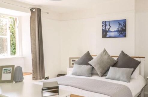 Holmrook Maison | Roses Cottage - near Scafell Comfy Modern Idyllic
