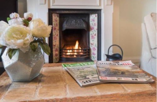 Holmrook Maison | Roses Cottage - near Scafell Comfy Modern Idyllic