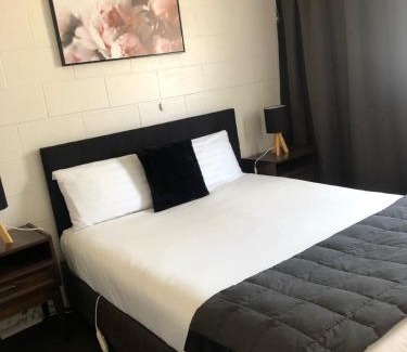 Te Awamutu Hôtel | Rosetown Motel