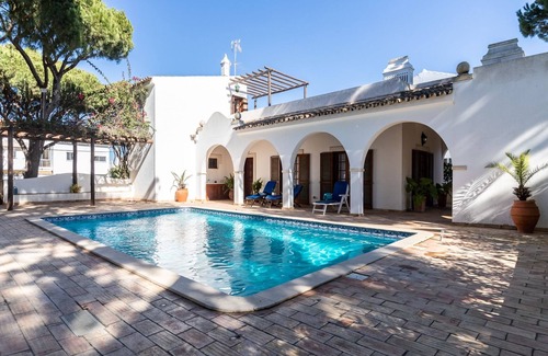Faro Appartement | Ross Orange Appartement, Piscine, Wifi