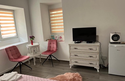 Bistrita Appartement | Rossalyn Studio