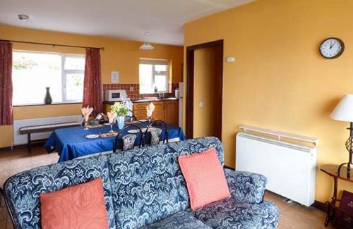 Kilnabrack Upper Maison | Rossbeigh Beach Cottage No 4