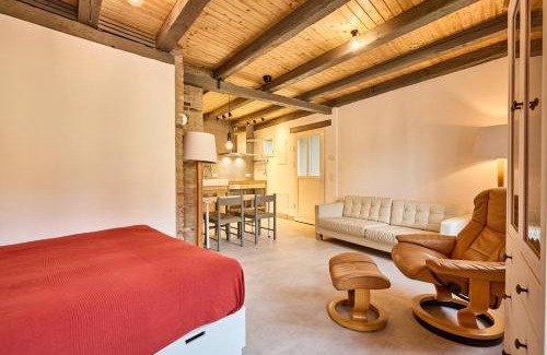 Sulzbach an der Murr Appartement | Rote Wohnung - Ferienwohnung (Goldenes-Häusle)