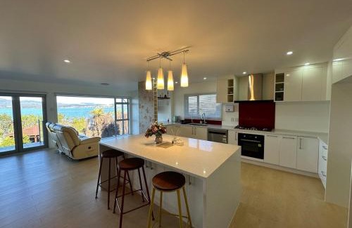 Kawaha Point Maison | Rotorua Luxury lakeside Resort