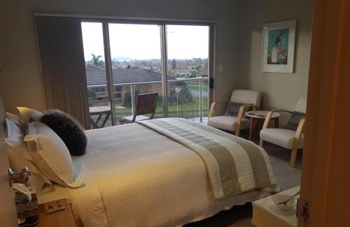 Rotorua Lit Et Petit-Déjeuner | Rotorua Views B&B/Apartment