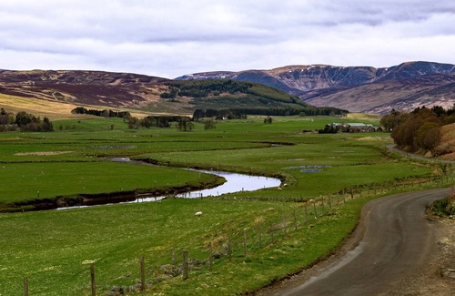 Kirriemuir Cottage | Rottal Bothy, KIRRIEMUIR