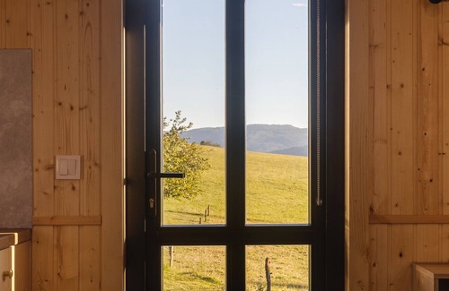 Menthonnex-sous-Clermont Chalet De Ski | Roulotte Paradis: Insolite, SPA Privatif, Piscine