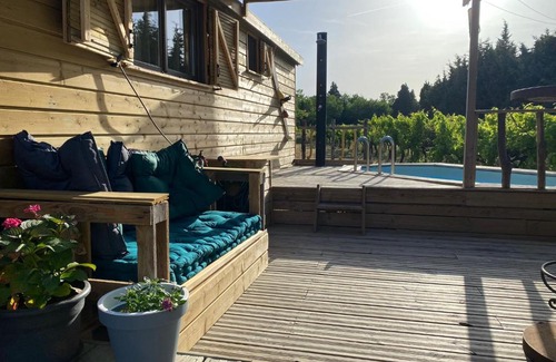 Roquemaure Maison | Roulotte du Moulin Saint Valentin
