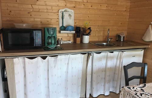 St.-Remy-de-Provence Cabine | Roulotte 2 personnes vue sur les Alpilles