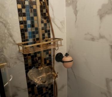 Thurey Maison | Roulotte L Aventura Art Deco