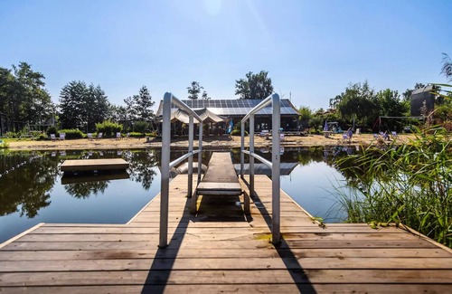 Kinrooi Cabine | Roulotte with terrace sleeps 4