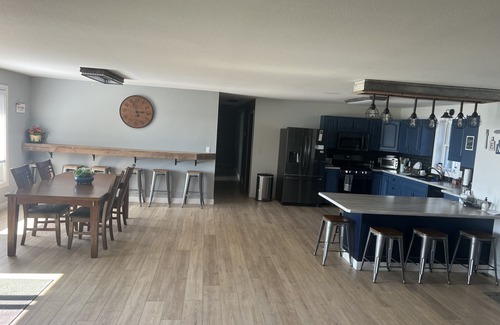Ottertail Maison | Beautiful lake home on the water with sandy beach and clear water.