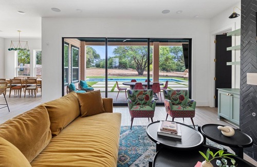 Round Top Maison | Round Top Ranchette Minutes From Henkel Square - Private Pool