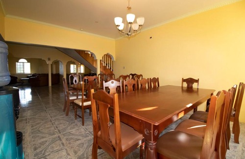 Saint Margarets Bay Maison | Round View Guest House