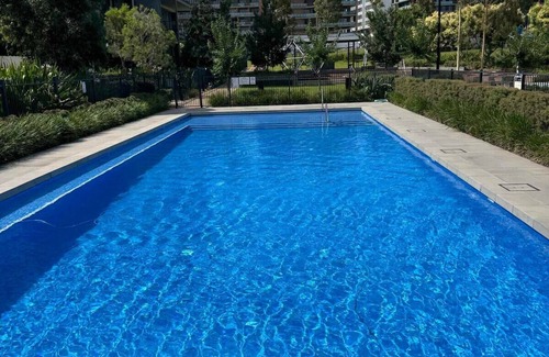 Rouse Hill Maison | Rousehill 5Br with Pool near Shopping Centre&Train