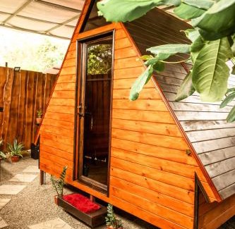 Rivas Cabine | Rousse Cabin