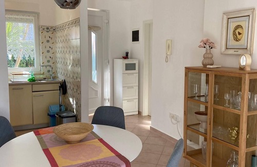 Borik Appartement | Rovinj - Borik, beautiful apartment Lea for 2-4 persons with garden - 5 min. from the beach