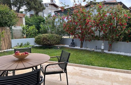 Borik Appartement | Rovinj - Borik, beautiful apartment Lea for 2-4 persons with garden - 5 min. from the beach