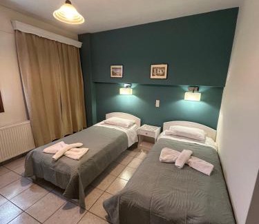 Petra Appartement | Roxani Studios-Apartments