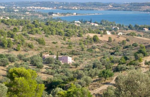 Kilada Maison | Roxanne's Olive Grove House