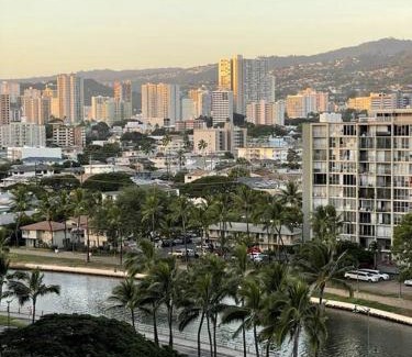 McCully - Moiliili Appartement | Royal Aloha 1207