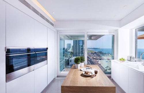 Kerem HaTeimanim Maison | ROYAL BEACH RESIDENCE - 2 BR 2 BATH APR