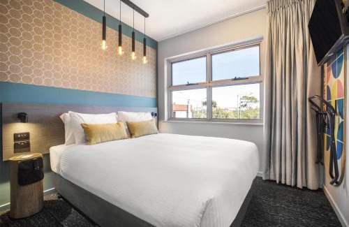 Essendon Hôtel | Royal Hotel by Nightcap Social