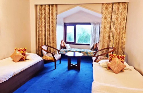 Baldeyan Hôtel | Royal Jardin Whistling Pines Resort
