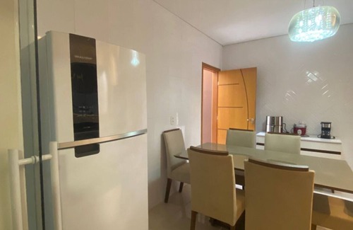 Brasilia Maison | Royal Lion Bedroom 1-Private bedroom with WiFi near to the Airport in Londrina