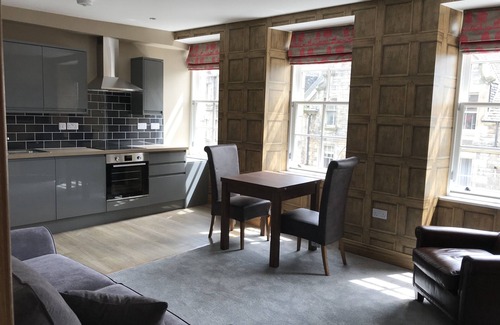 Old Town Appartement | Royal Mile Old Town 2 chambres 2 salles de bain par Castle